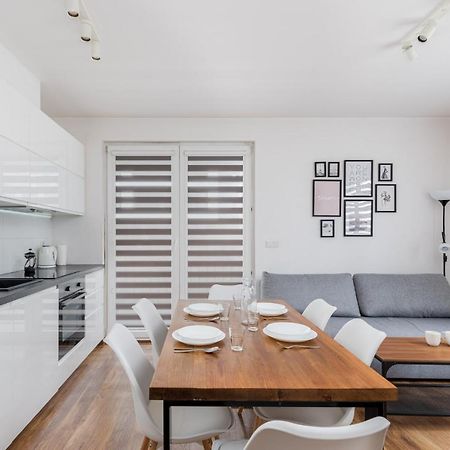 Zablocie Apartment Best Location To Explore Cracovia Exterior foto